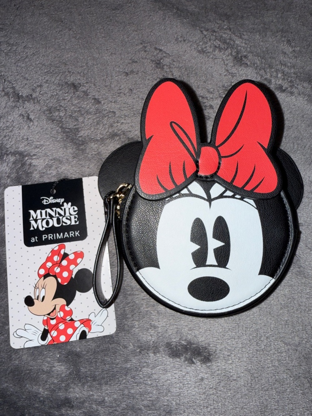 Disney Minnie Mouse Black and Red Bow Wristlet Coin Purse